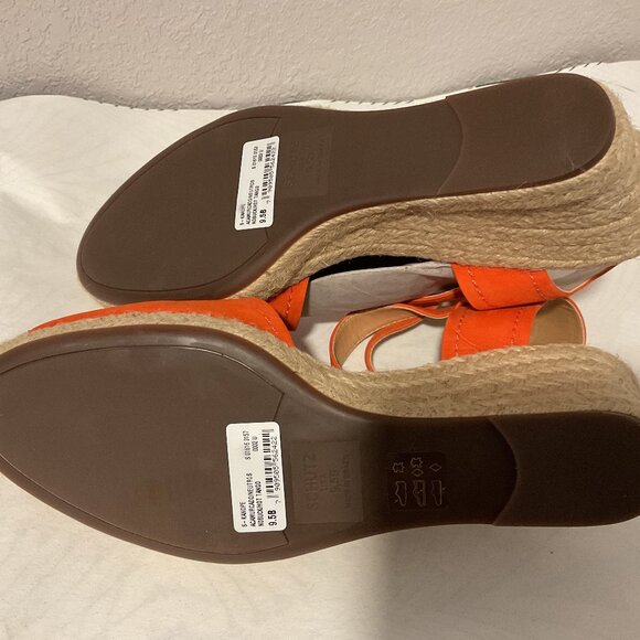 NWOB Schutz Nubuck Wedge Espadrilles 9.5 - Picture 5 of 6